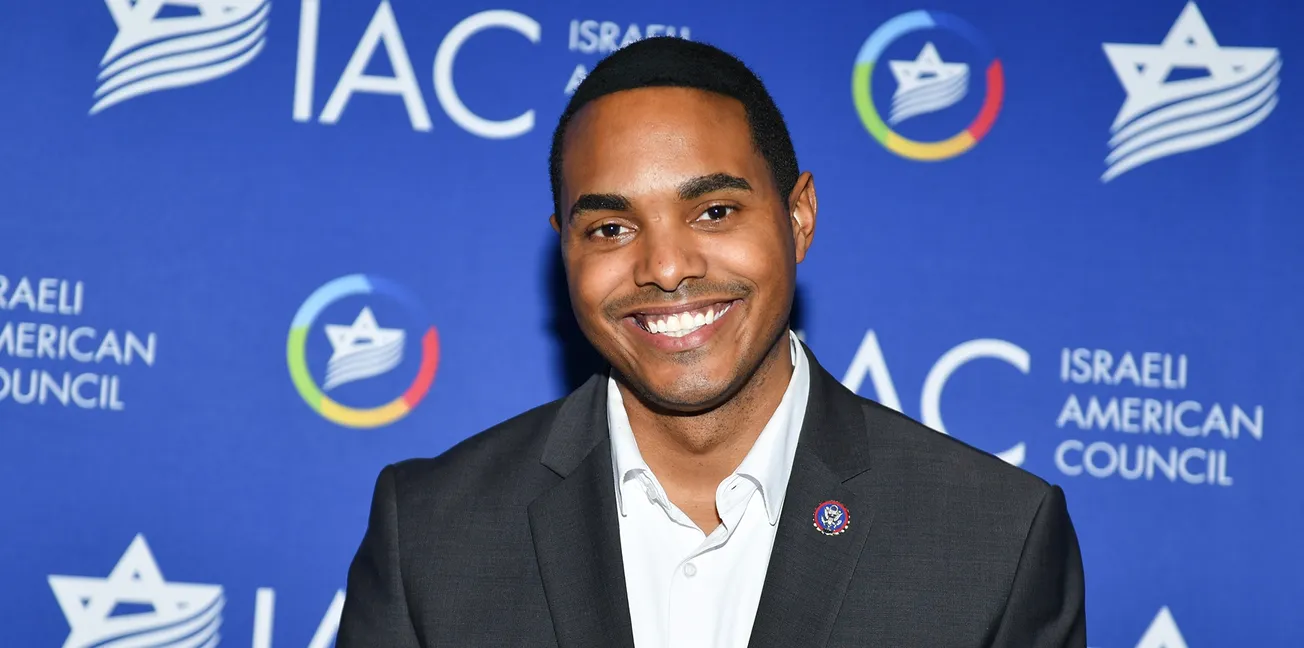 Rep. Ritchie Torres brings bill to place antisemitism monitors on college campuses